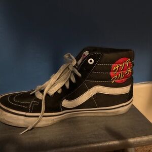 Men’s size 9 Vans “ L.Lopez”